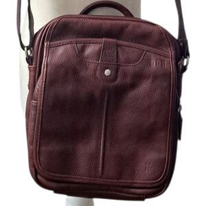 Ellington Sling Shoulder Leather Bag Messenger Pack Men Travel Crossbody Pouch
